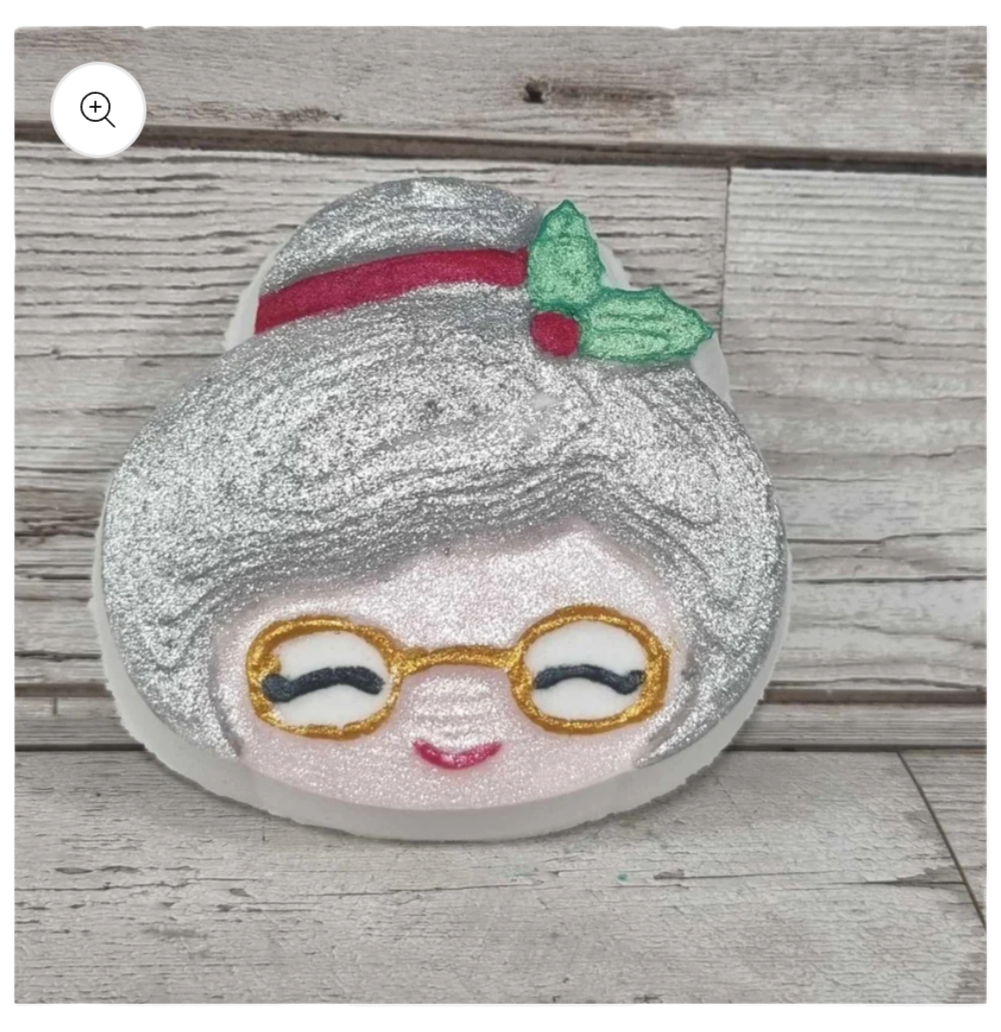 Mrs Claus Bath Bomb